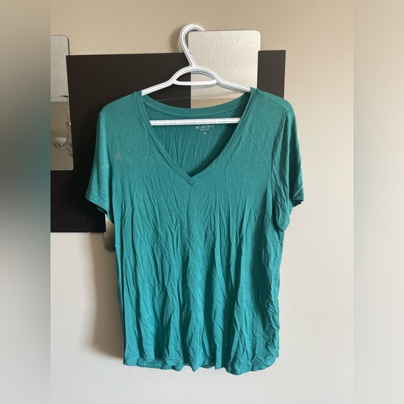 T-shirt tees - Picture 2 of 3